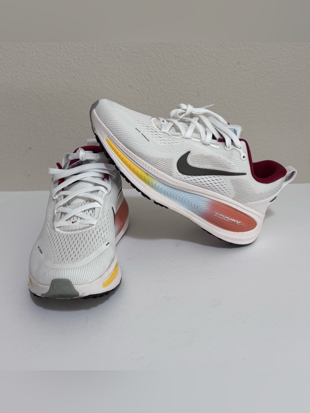 Men’s Nike Vomero 18 ZoomX Men's Running Shoes Sz 7